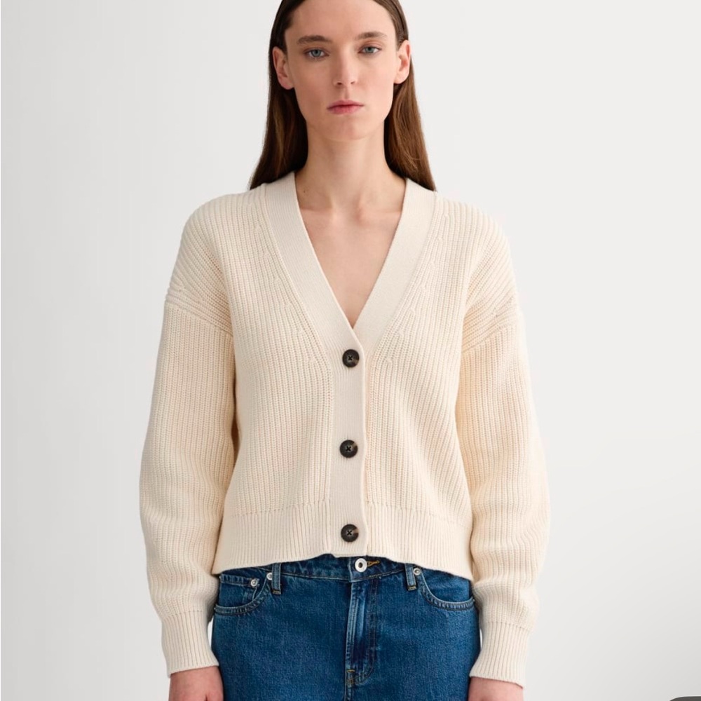 Everlane Boxy Cardigan in Cotton Medium